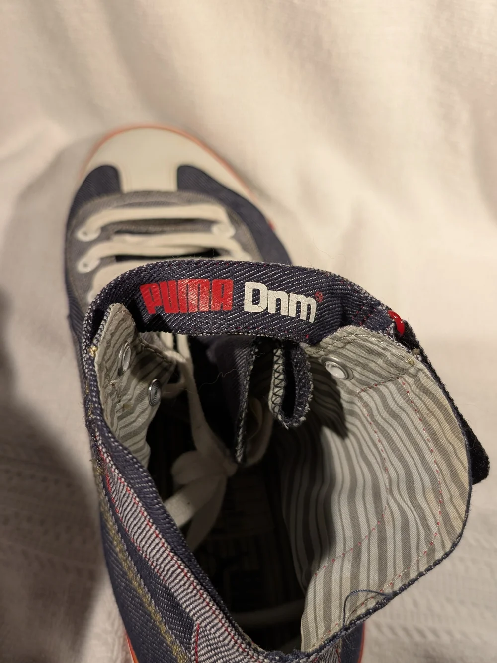 Men's High-Top Canvas Sneakers in Navy and White